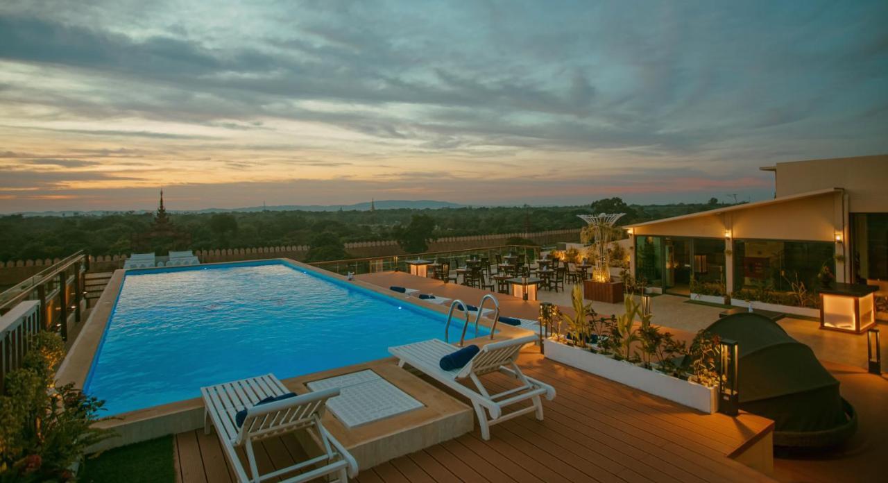 Sunset Palace View Suites Mandalay Buitenkant foto