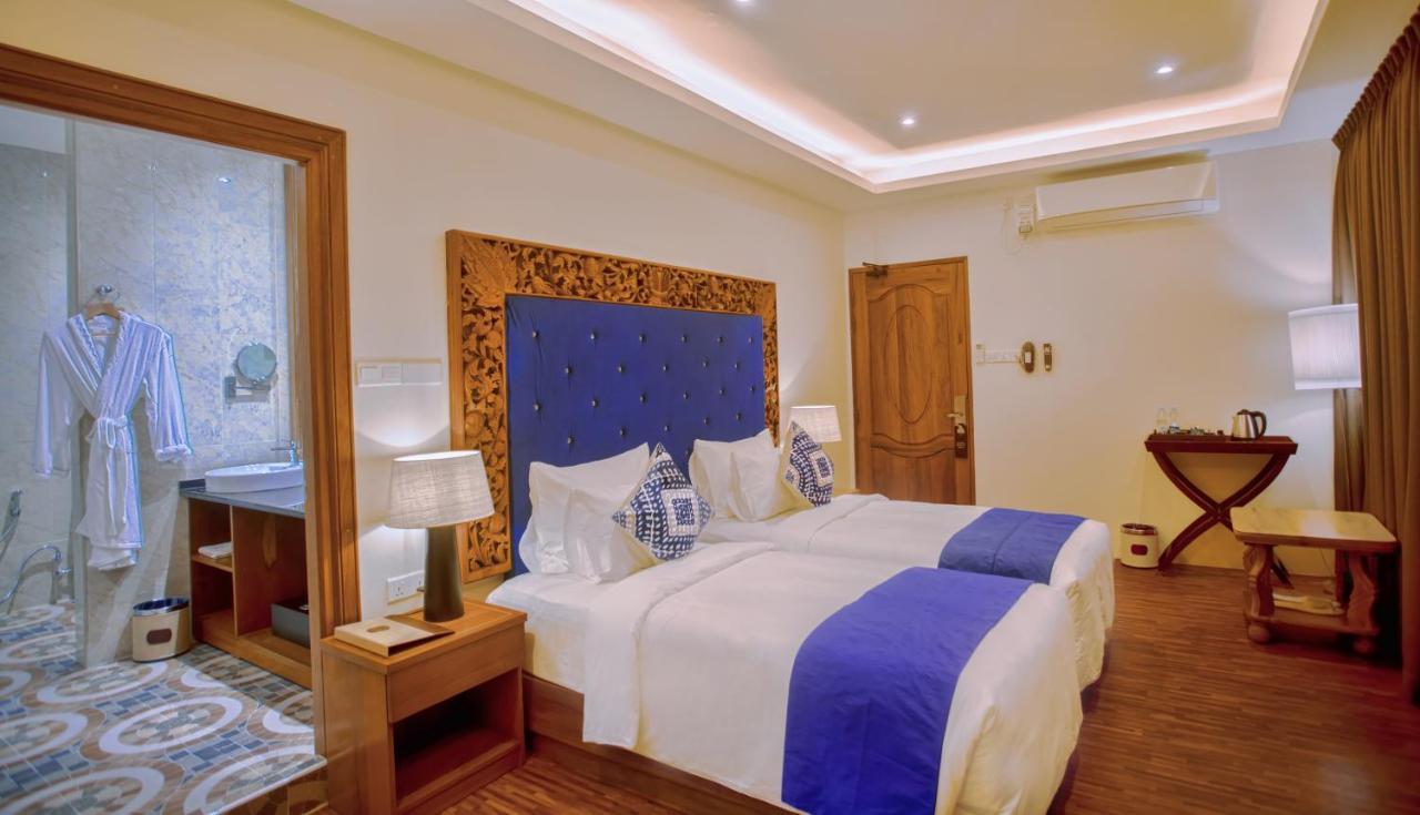 Sunset Palace View Suites Mandalay Buitenkant foto