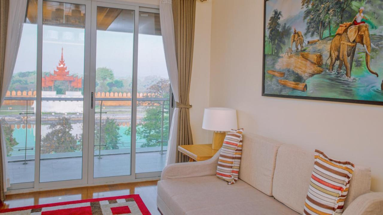 Sunset Palace View Suites Mandalay Buitenkant foto