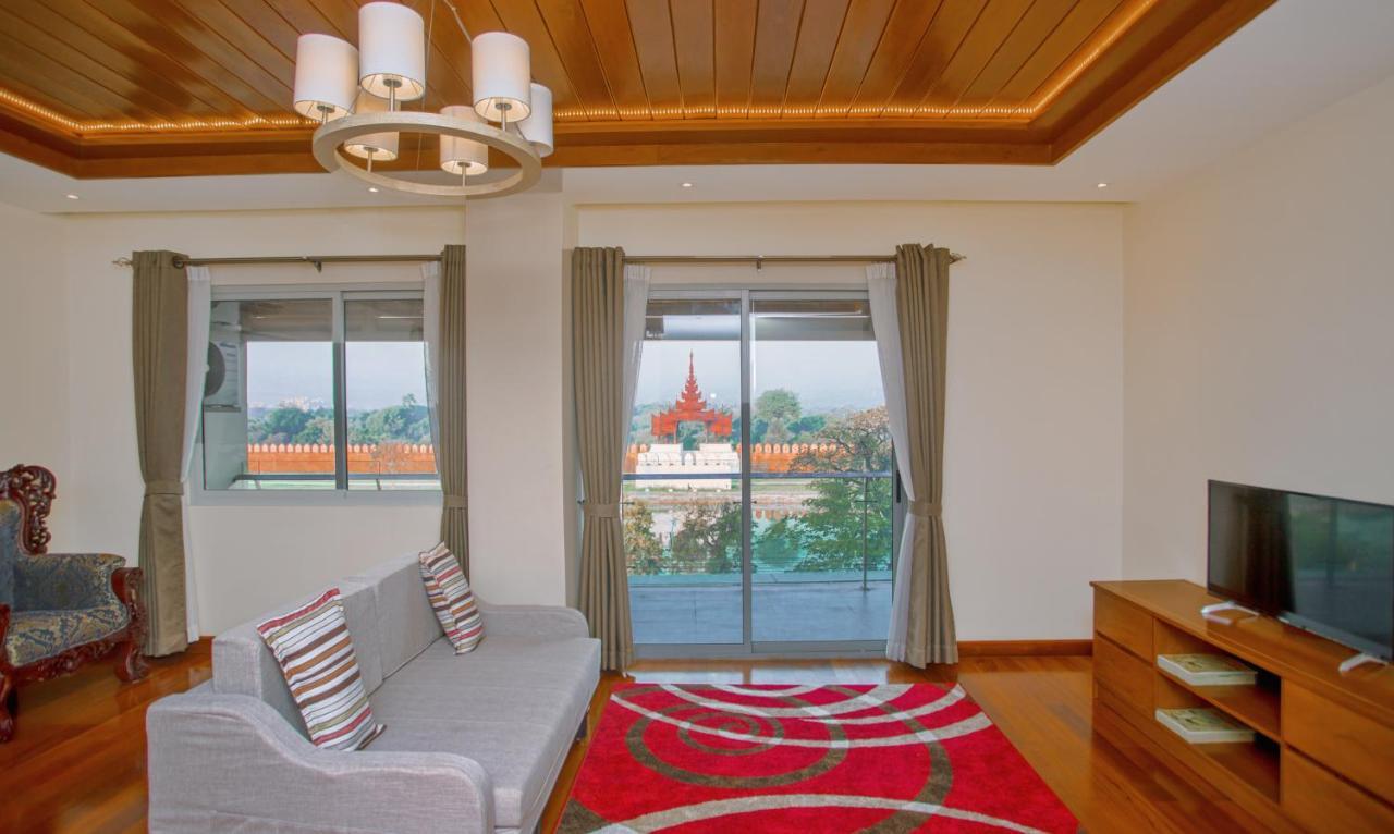 Sunset Palace View Suites Mandalay Buitenkant foto